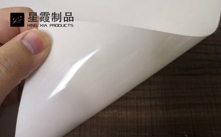 PET薄膜热熔复合丝绸布